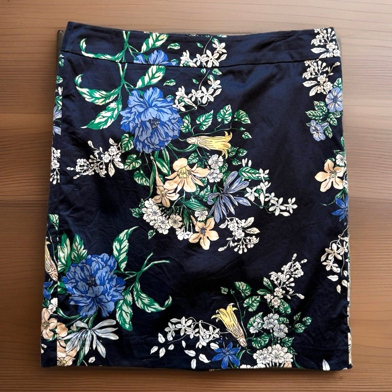 Ann Taylor Straight Pencil Skirt Womens 10p Petite Floral Print Lined Blue